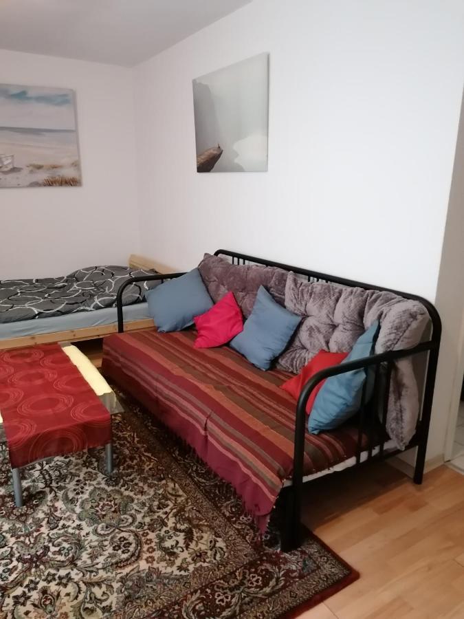 Monteurwohnung App 2 ピルマゼンス エクステリア 写真
